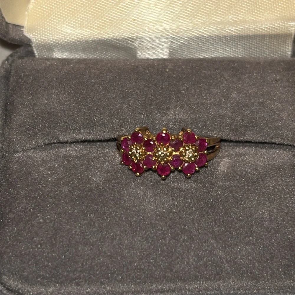 14k Gold Rubies & Diamond Ring - Picture 2 of 13